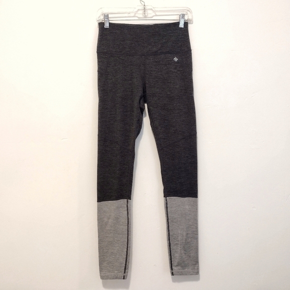 Nicole Miller - High Rise Color Block Leggings - Picture 2 of 10